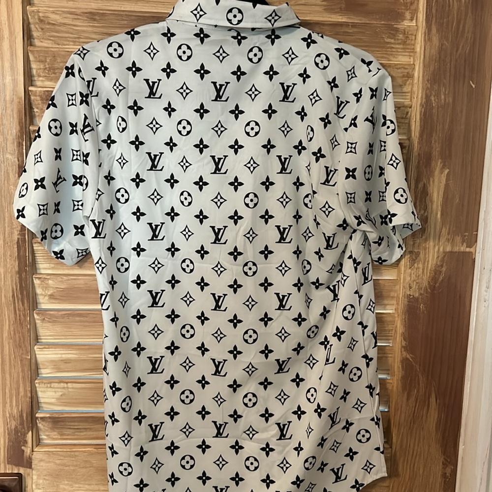 Fleur Pattern Button Front Shirt / Blouse - image 3